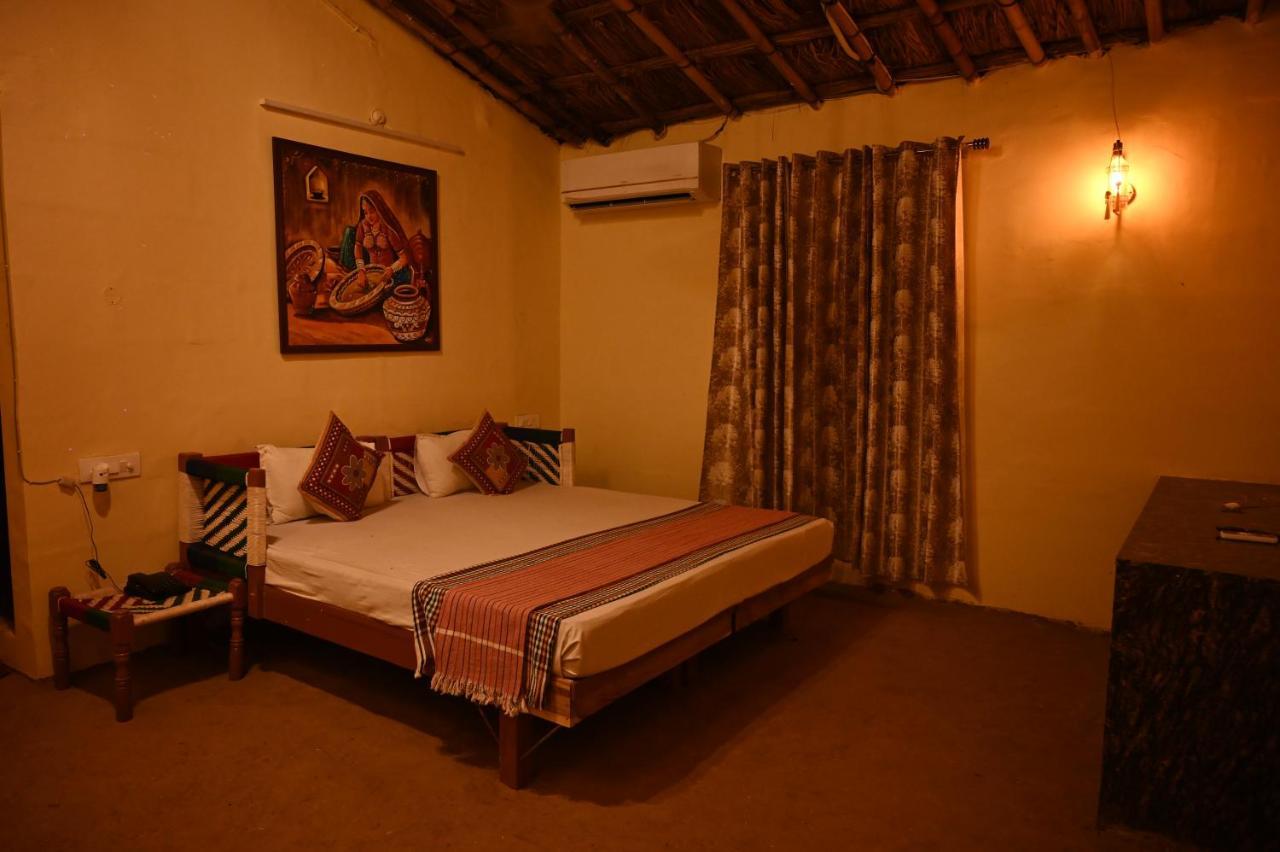 Gramya Resort Alwar Exterior foto